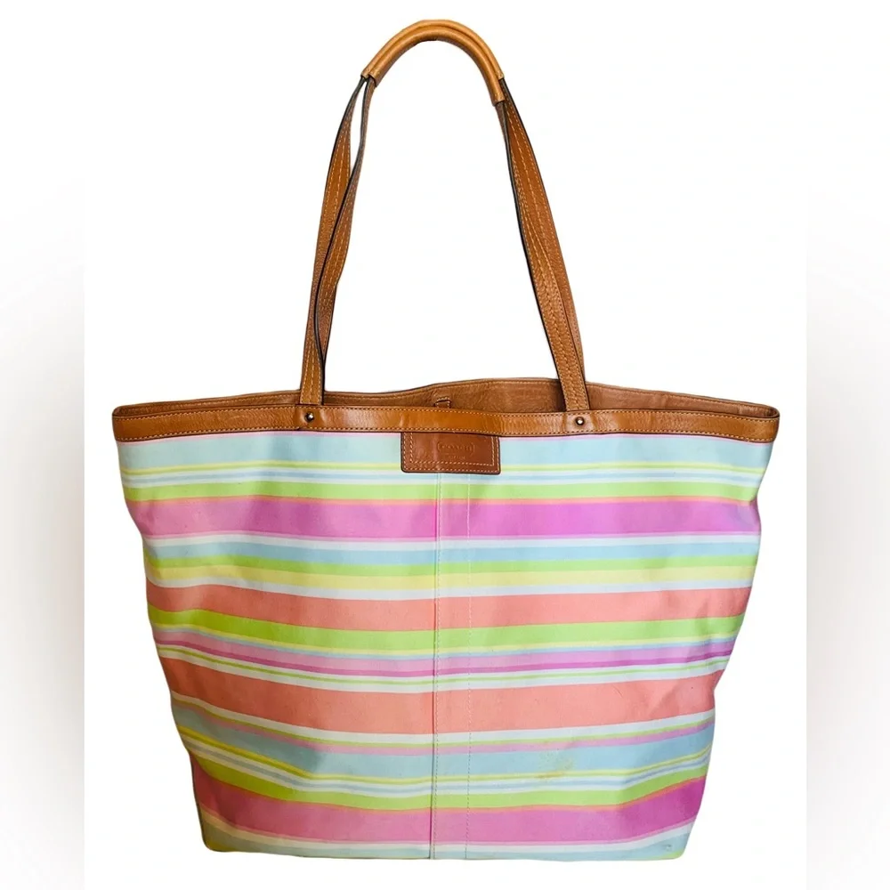COACH✨XL Legacy Stripe Nylon Hamptons Tote_2
